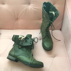 Army Green Combat Boots w/Foldable Top